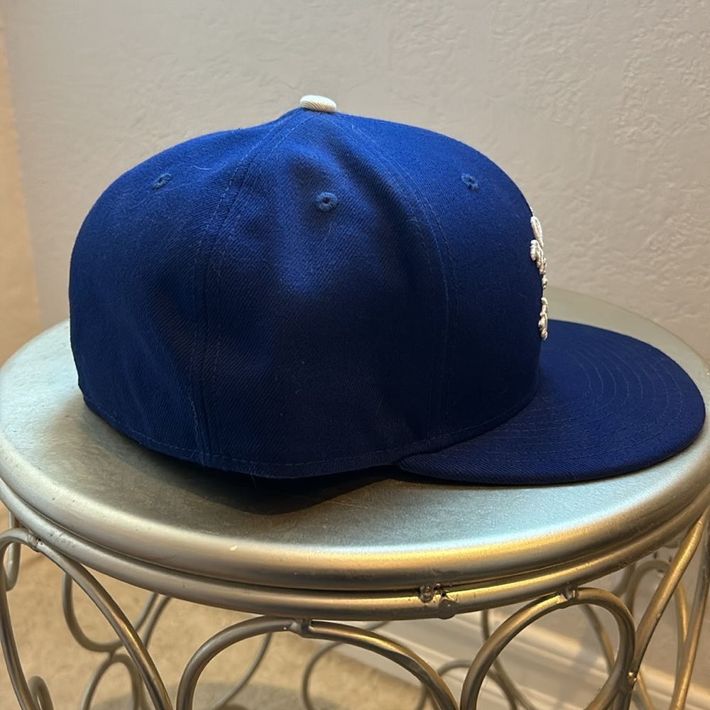 BORN X RAISED LA blue New Era hat size 8 - Picture 4 of 7